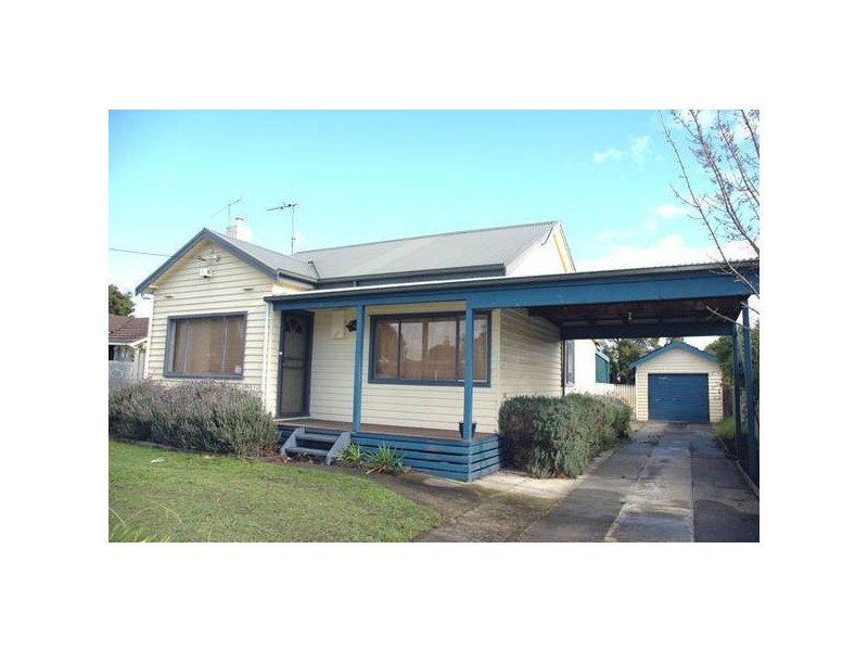 27 Gillies Crescent, Traralgon VIC 3844