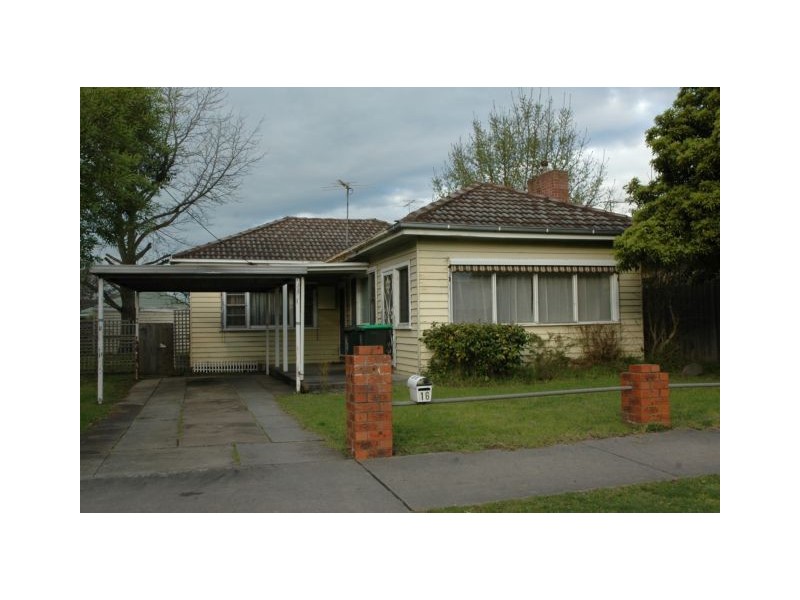 16 High Street, Traralgon VIC 3844