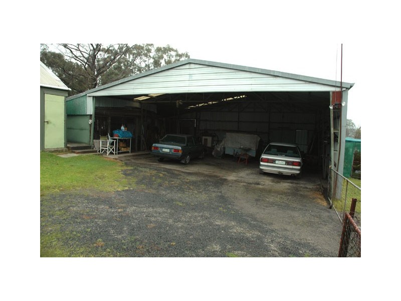 15 Balook Road, Traralgon South VIC 3844