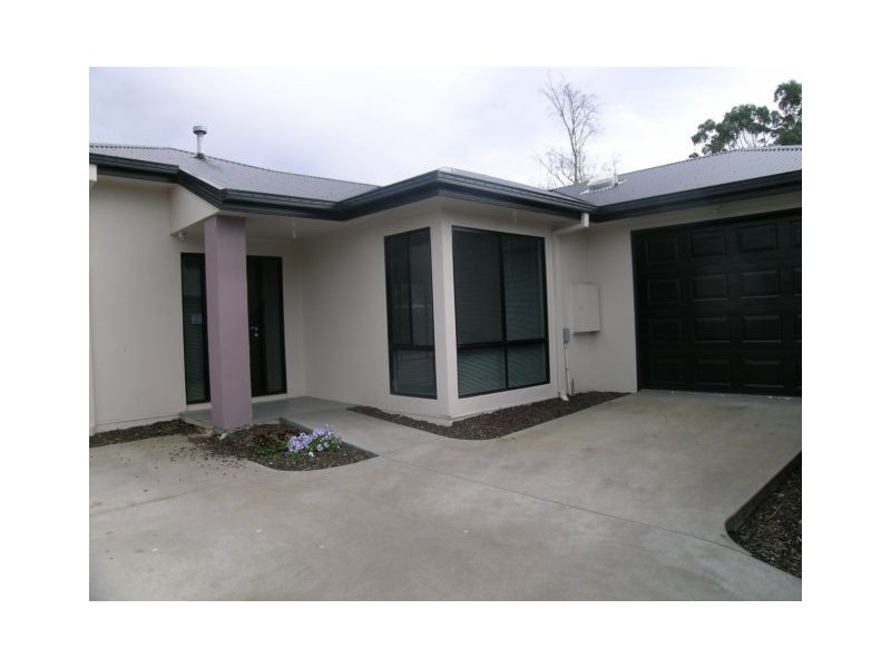 2/25 Hickox Street, Traralgon VIC 3844