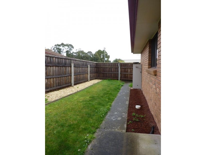 10B Swallow Grove, Traralgon VIC 3844