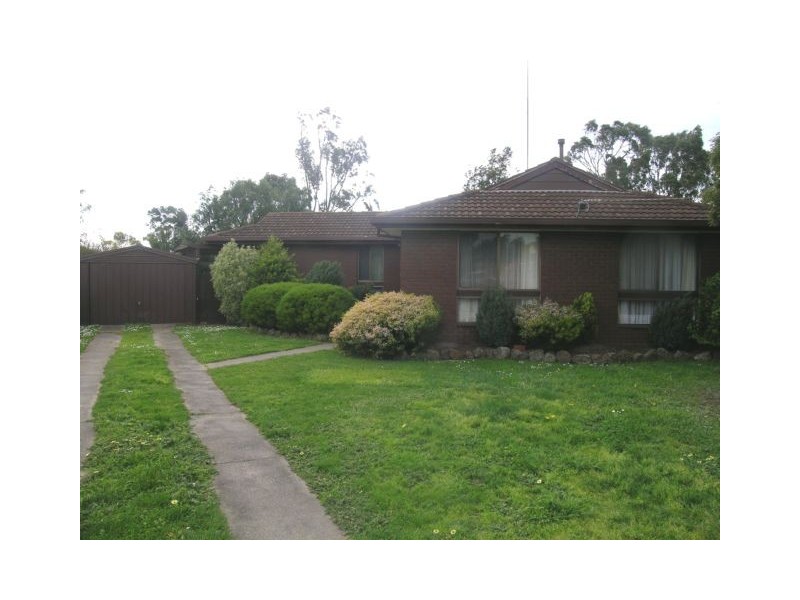 6 Sally Court, Traralgon VIC 3844