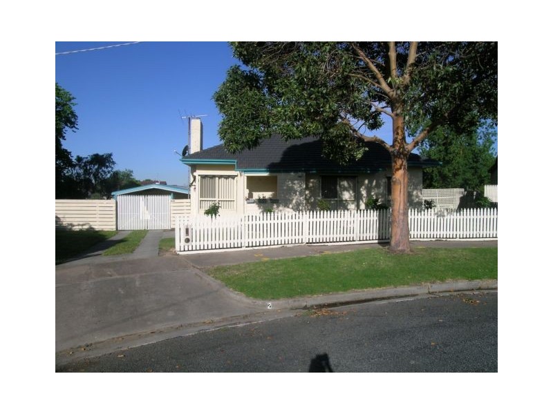 2 Barker Crescent, Traralgon VIC 3844