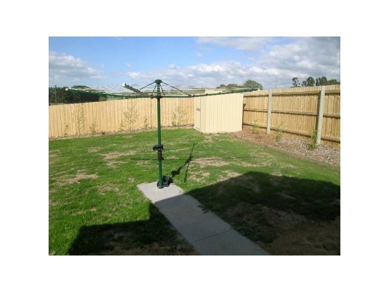 1/18 Fairway Drive, Traralgon VIC 3844