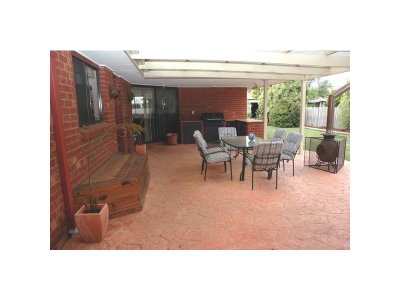 10 George Street, Rosedale VIC 3847