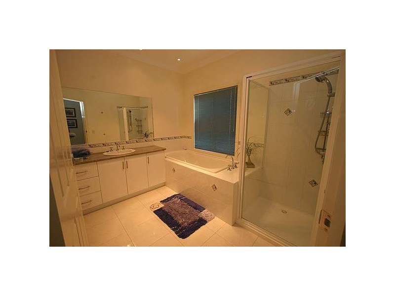 26 Madison Place, Hazelwood North VIC 3840