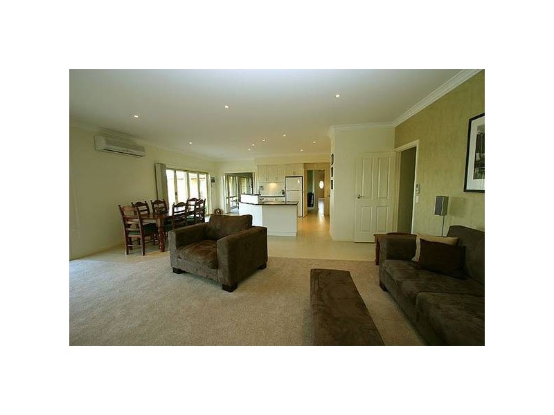 26 Madison Place, Hazelwood North VIC 3840