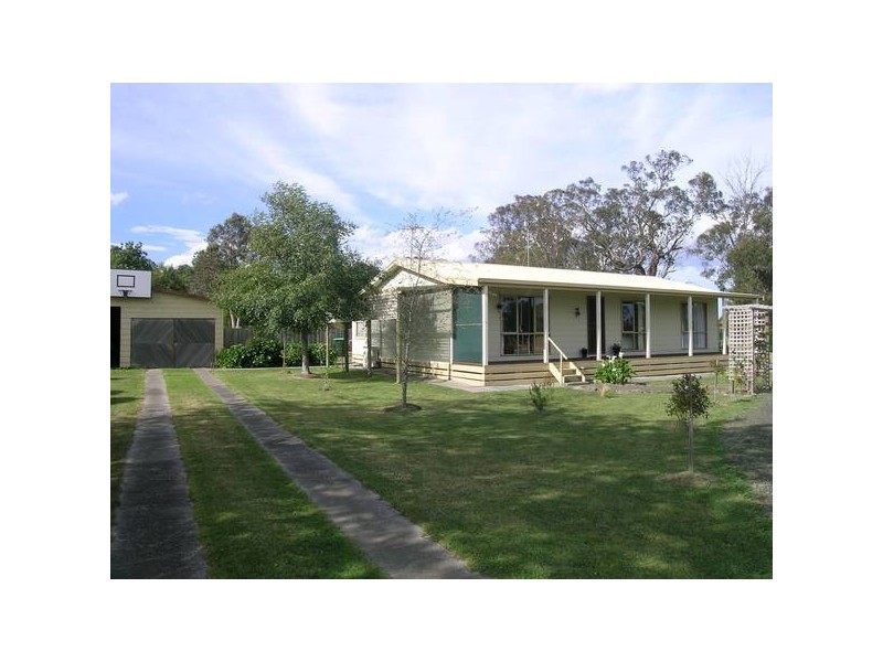 5-7 Hazel Street, Toongabbie VIC 3856