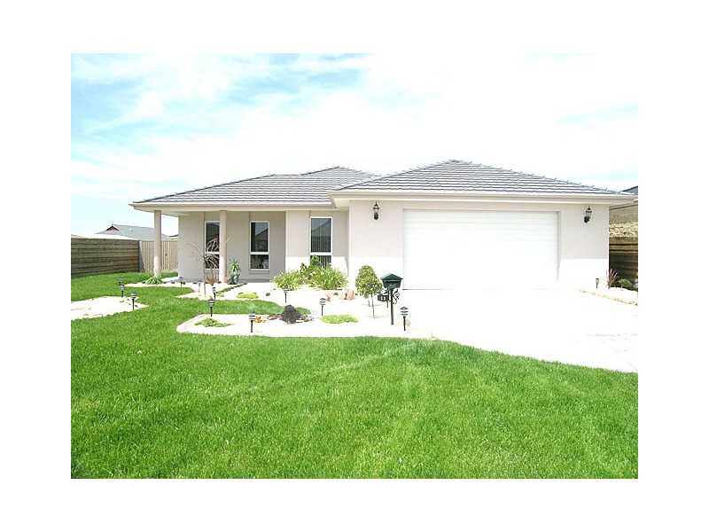 11 Lawson Court, Traralgon VIC 3844