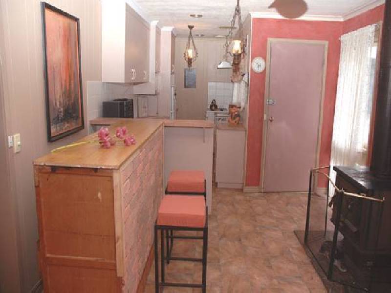 16 Maple Crescent, Churchill VIC 3842