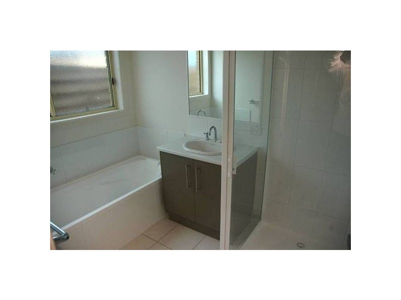 The Avenue, Traralgon VIC 3844