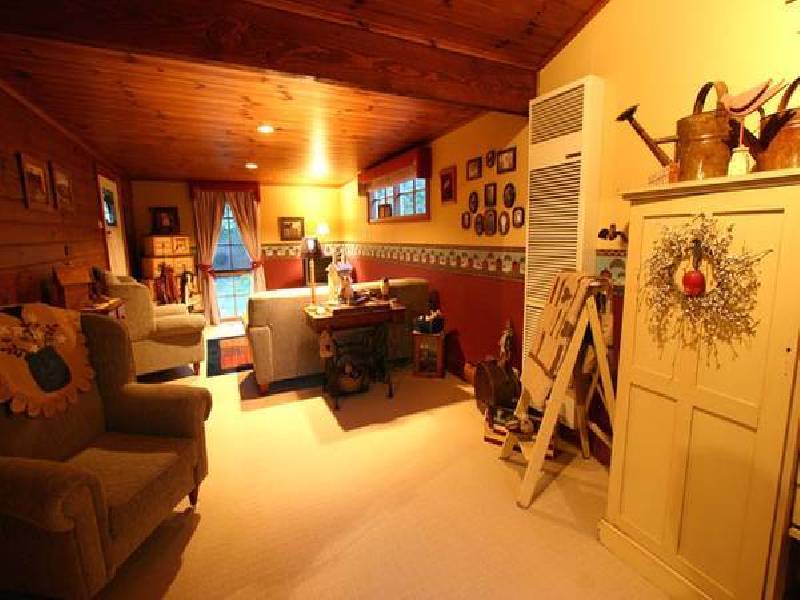 THOMAS STREET, Traralgon VIC 3844