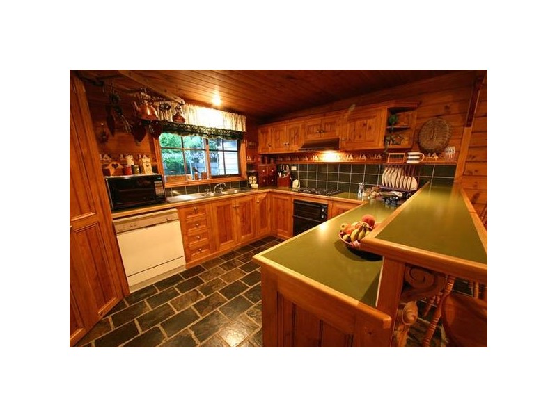 THOMAS STREET, Traralgon VIC 3844