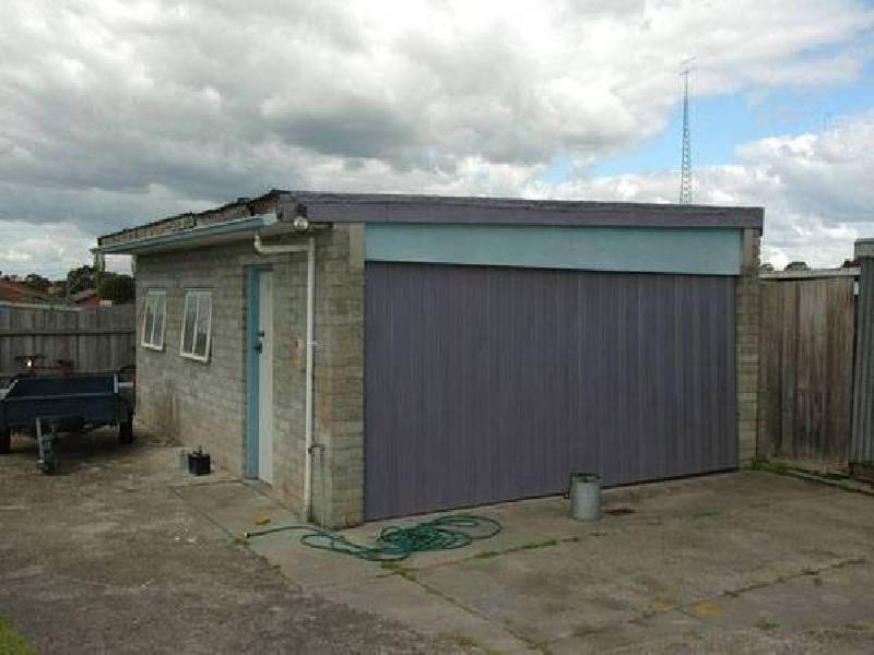 36 JUNIER STREET, Morwell VIC 3840
