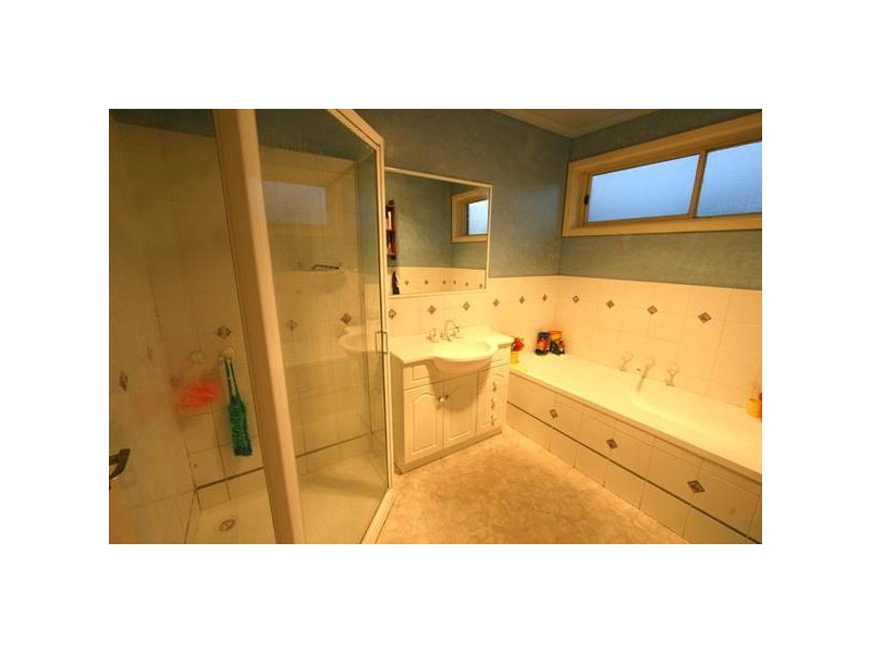 Latrobe Crescent, Traralgon VIC 3844