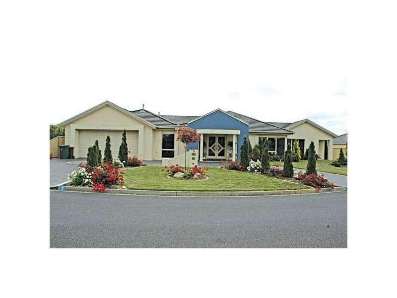 9 ASH COURT, Traralgon VIC 3844