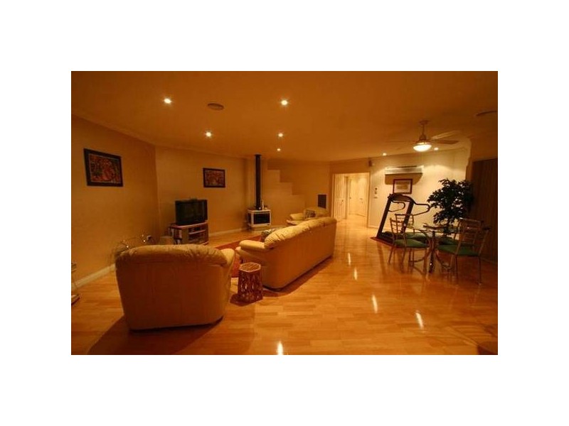 9 ASH COURT, Traralgon VIC 3844