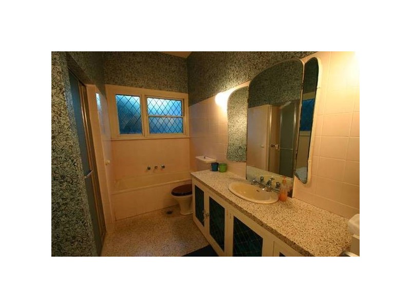 102 Shakespeare Street, Traralgon VIC 3844