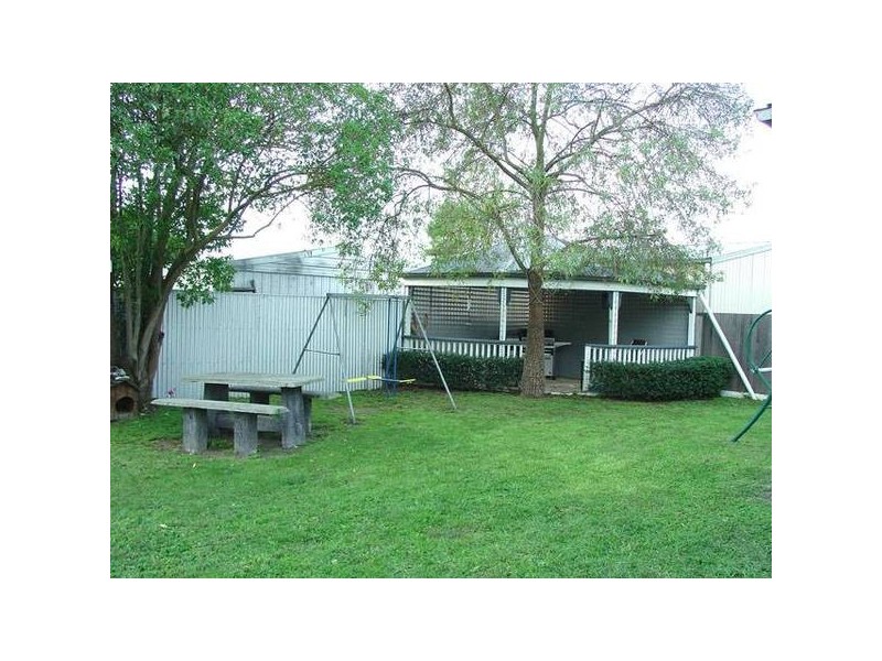 102 Shakespeare Street, Traralgon VIC 3844