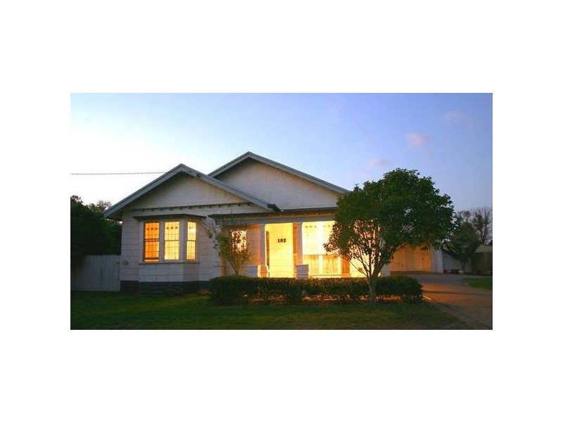 102 Shakespeare Street, Traralgon VIC 3844