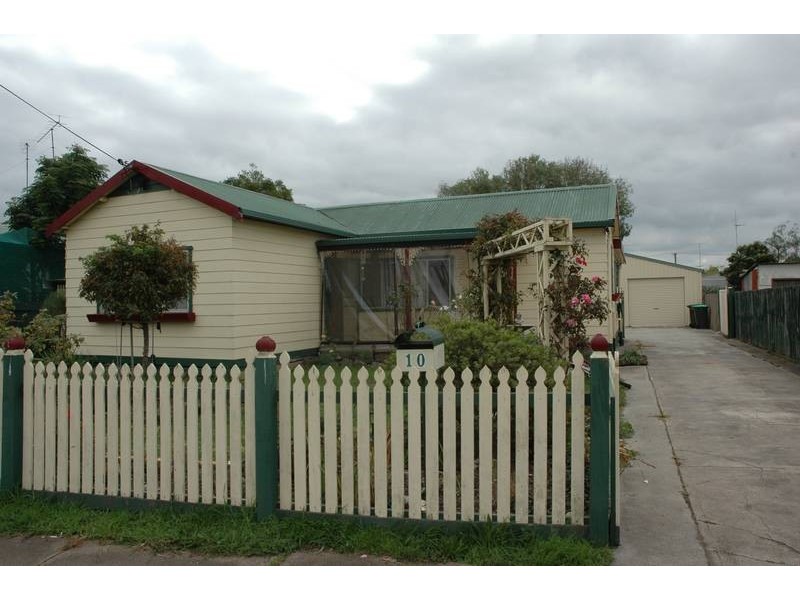 10 Hicks Court, Traralgon VIC 3844