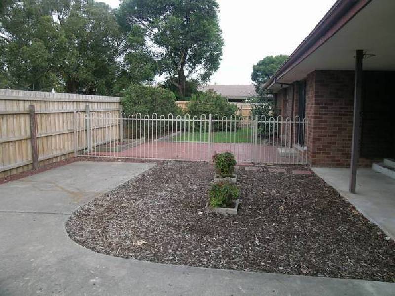 4 Maryvale Court, Traralgon VIC 3844