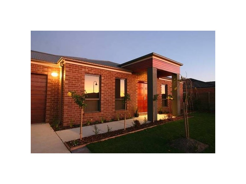 51 THE AVENUE, Traralgon VIC 3844