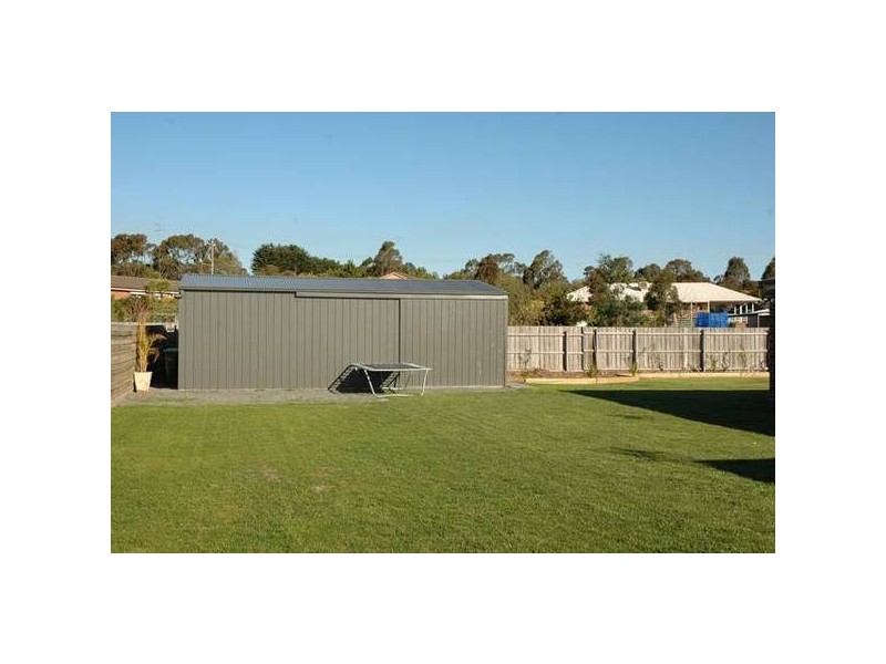 51 THE AVENUE, Traralgon VIC 3844