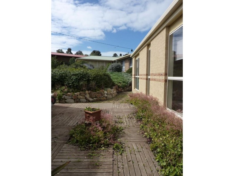 9 Blake Court, Traralgon VIC 3844