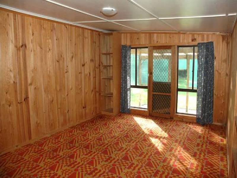 8 Rose Avenue, Traralgon VIC 3844