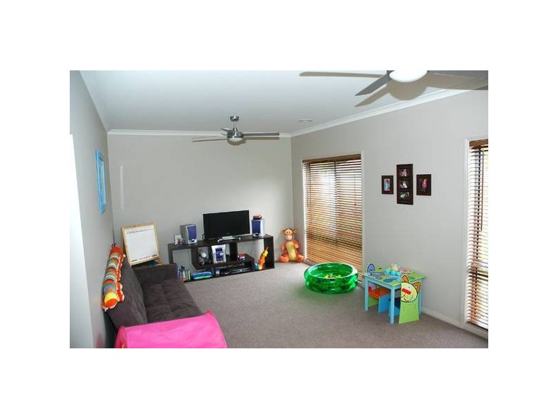 Riverslea Boulevard, Traralgon VIC 3844
