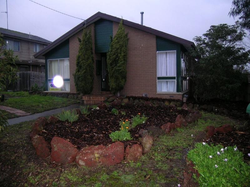 13 Esler Street, Traralgon VIC 3844