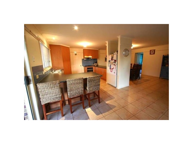 Ellavale Drive, Traralgon VIC 3844