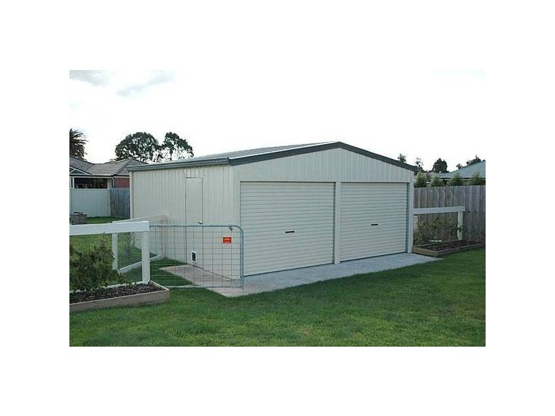 Ellavale Drive, Traralgon VIC 3844