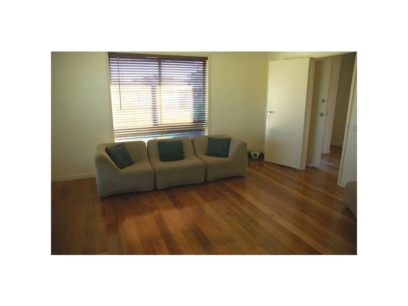 Sally Court, Traralgon VIC 3844