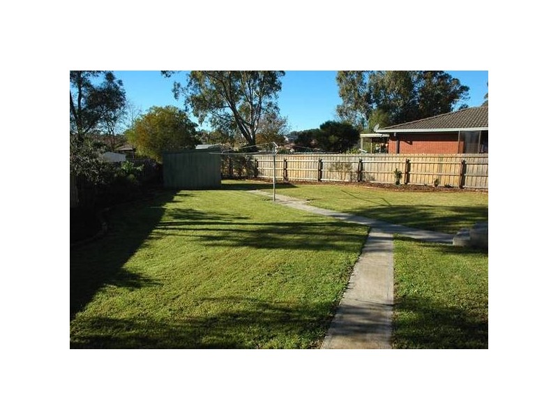 Sally Court, Traralgon VIC 3844