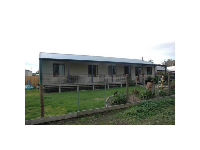 Timmins Street, Toongabbie VIC 3856