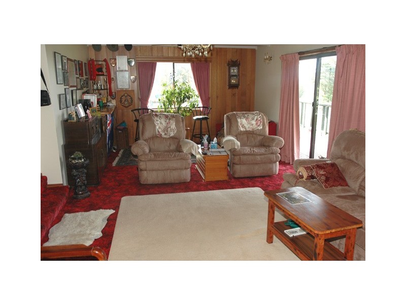 50 Sunderland Road, Glengarry VIC 3854