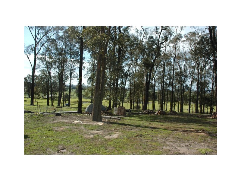 50 Sunderland Road, Glengarry VIC 3854