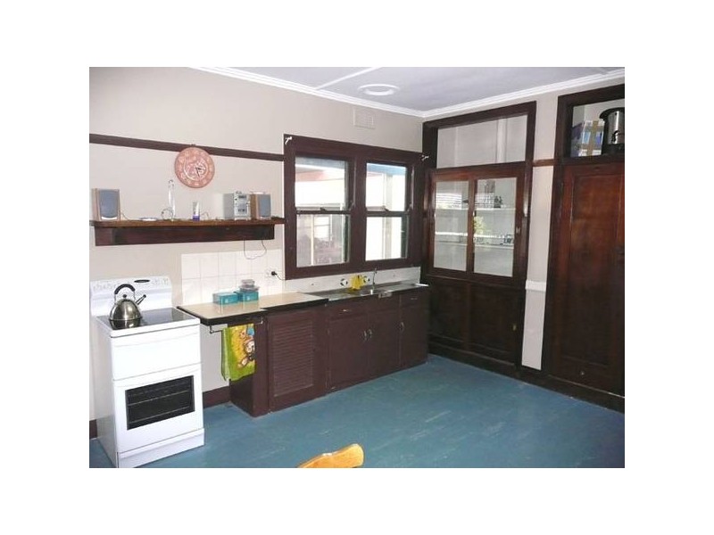 60 King Street, Toongabbie VIC 3856