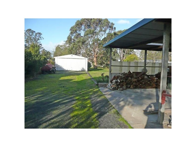 60 King Street, Toongabbie VIC 3856