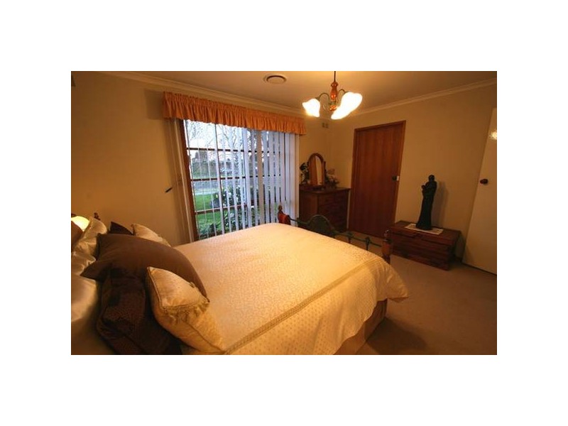 24 Hunter Road, Traralgon VIC 3844