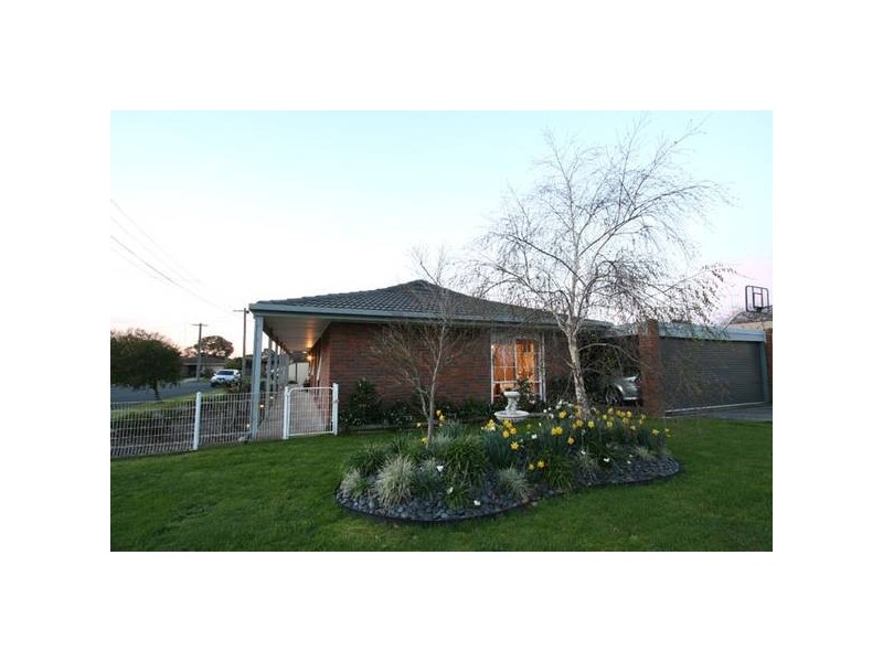 24 Hunter Road, Traralgon VIC 3844