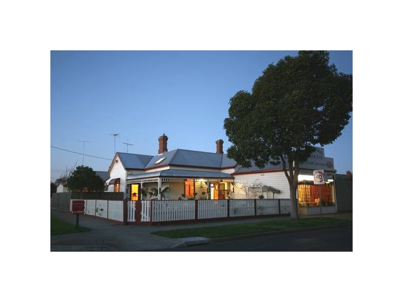 18 Moore Street, Traralgon VIC 3844