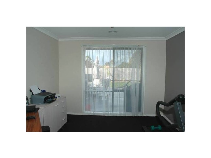 Inverness Way, Traralgon VIC 3844