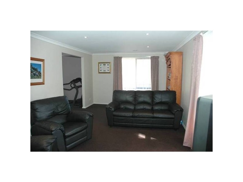 Inverness Way, Traralgon VIC 3844
