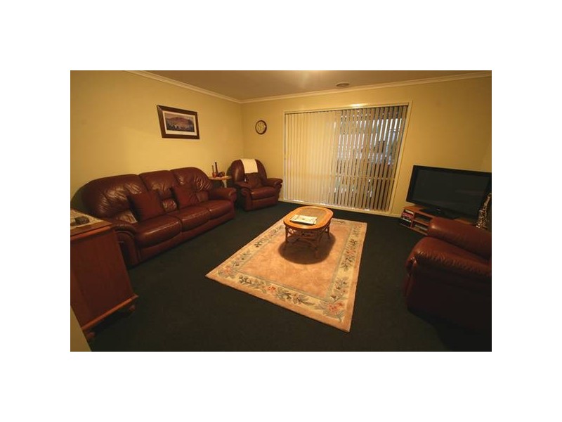 10 Barton Place, Traralgon VIC 3844