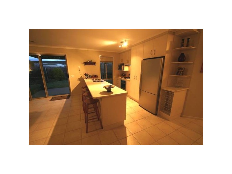 10 Barton Place, Traralgon VIC 3844