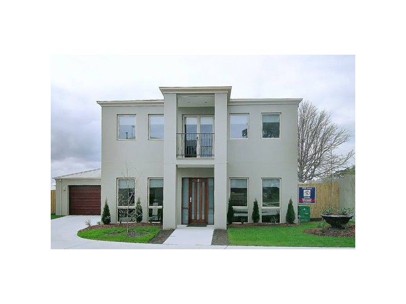 2/2 Hedges Avenue, Traralgon VIC 3844