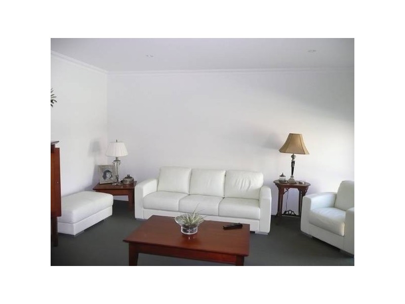 2/2 Hedges Avenue, Traralgon VIC 3844